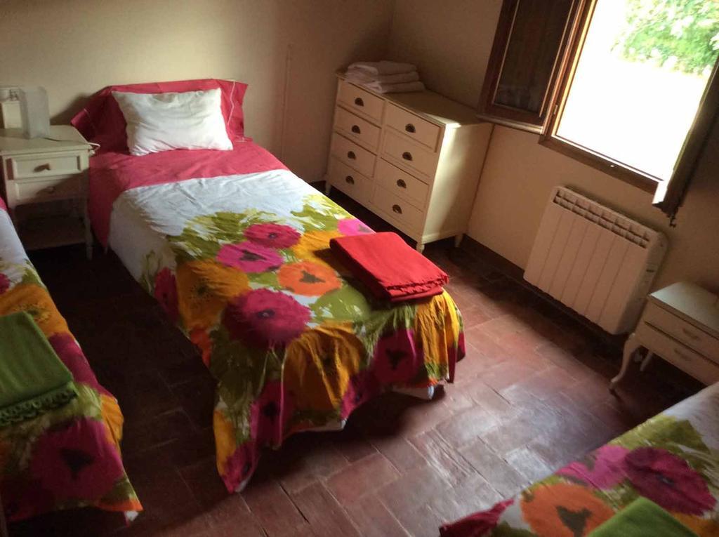 La Casanova De Beuda Villa Bilik gambar